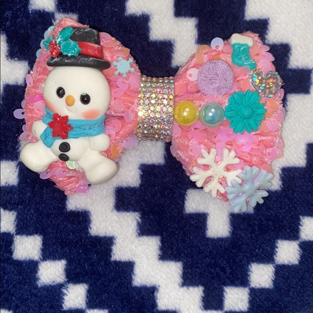 Hair bow